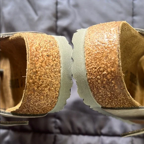 Birkenstock Gizeh Big Buckle Soft Footbed Dove Gray Excellent Condition - Picture 9 of 14